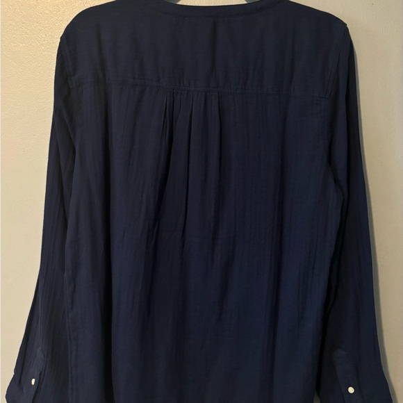 PETITE Women’s St. John's Bay Shirt Large - Picture 5 of 5